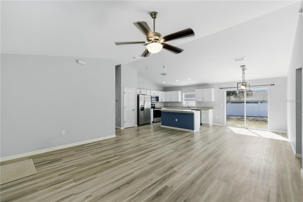 13256 Southwest 106th Street Dunnellon, FL 34432 - Photo 8 of 28