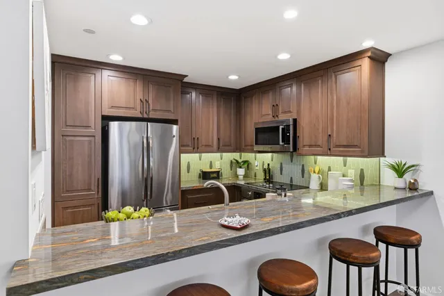 $829,000 | 855 La Playa Street, Unit 366, San Francisco, CA 94121
