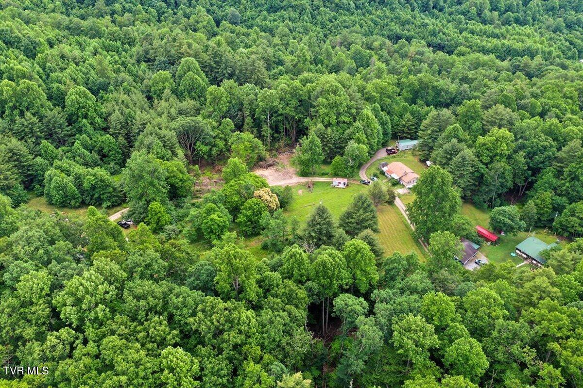 1258 Hawkins Road Laurel Bloomery, TN 37680 - Photo 6 of 29 06-DJI_0213