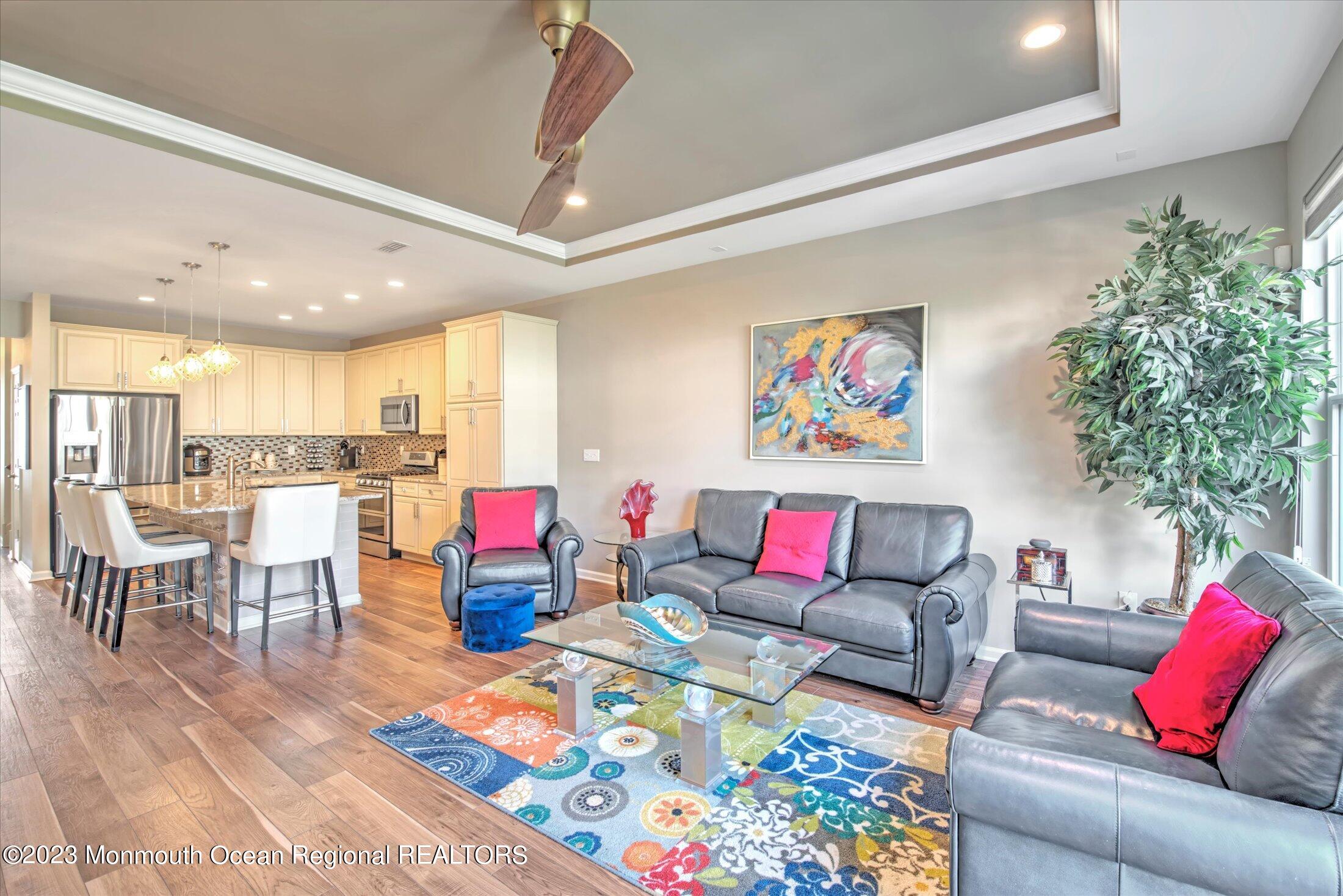 25 Harvest Ridge Road Howell, NJ 07731 - Photo 18 of 52 09-LIVING ROOM