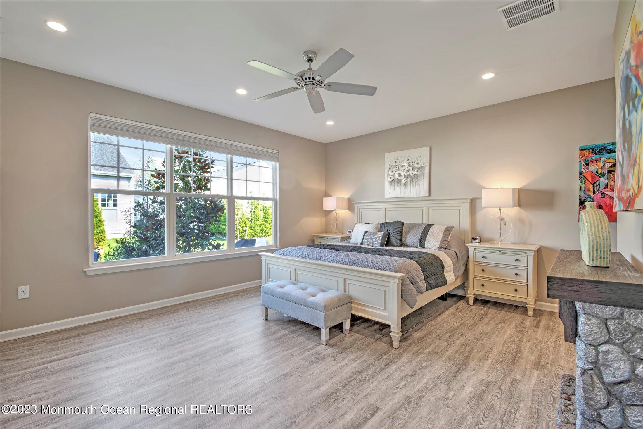 25 Harvest Ridge Road Howell, NJ 07731 - Photo 21 of 52 21-MASTER BEDROOM