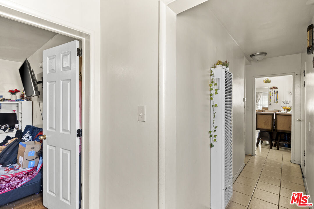 15914 South Bullis Road Compton, CA 90221 - Photo 17 of 23 Gallery Image 17