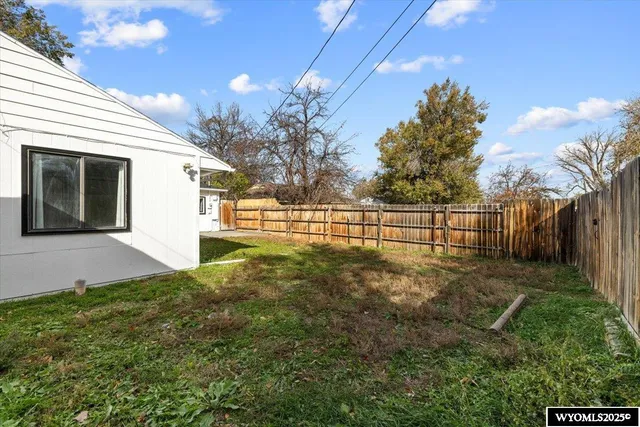 $235,000 | 145 North Iowa Avenue, Casper, WY 82609