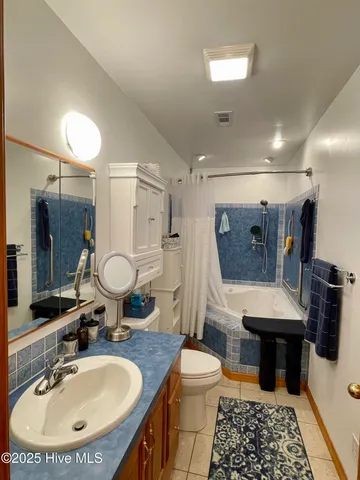 $450,000 | 1556 Farrow Fork Road, Engelhard, NC 27824