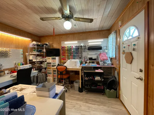 $450,000 | 1556 Farrow Fork Road, Engelhard, NC 27824