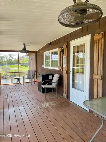 $450,000 | 1556 Farrow Fork Road, Engelhard, NC 27824