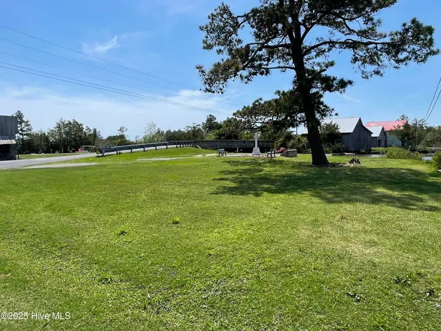 $450,000 | 1556 Farrow Fork Road, Engelhard, NC 27824