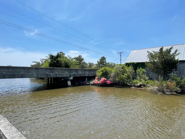 $450,000 | 1556 Farrow Fork Road, Engelhard, NC 27824