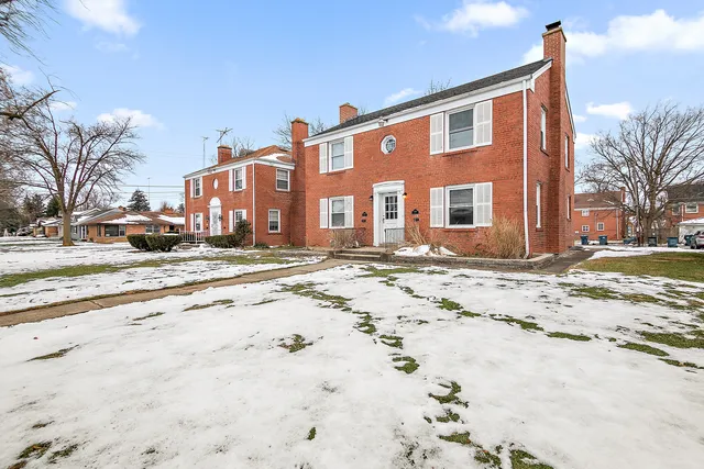 $170,000 | 381 South Nelson Avenue, Kankakee, IL 60901