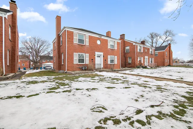 $170,000 | 381 South Nelson Avenue, Kankakee, IL 60901