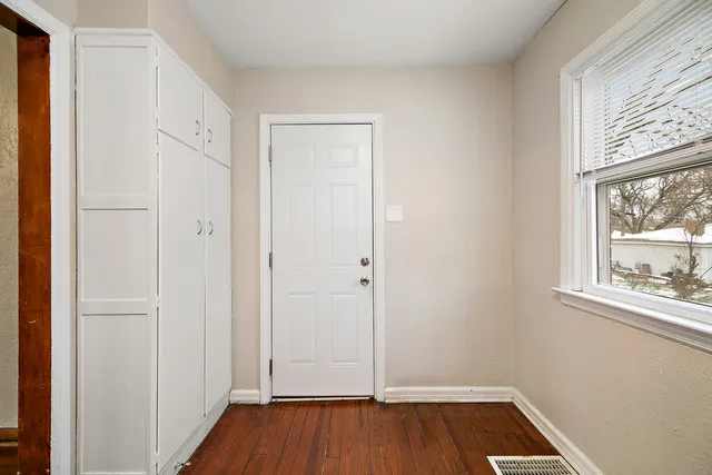 $170,000 | 381 South Nelson Avenue, Kankakee, IL 60901