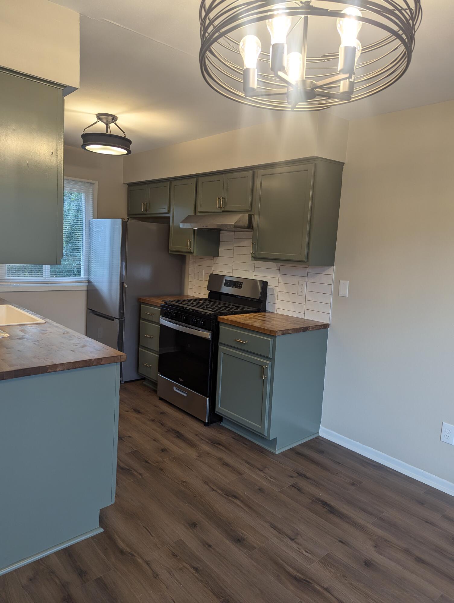 117-119 South 71st Street Milwaukee, WI 53214 - Photo 13 of 24 Unit 121 Kitchen