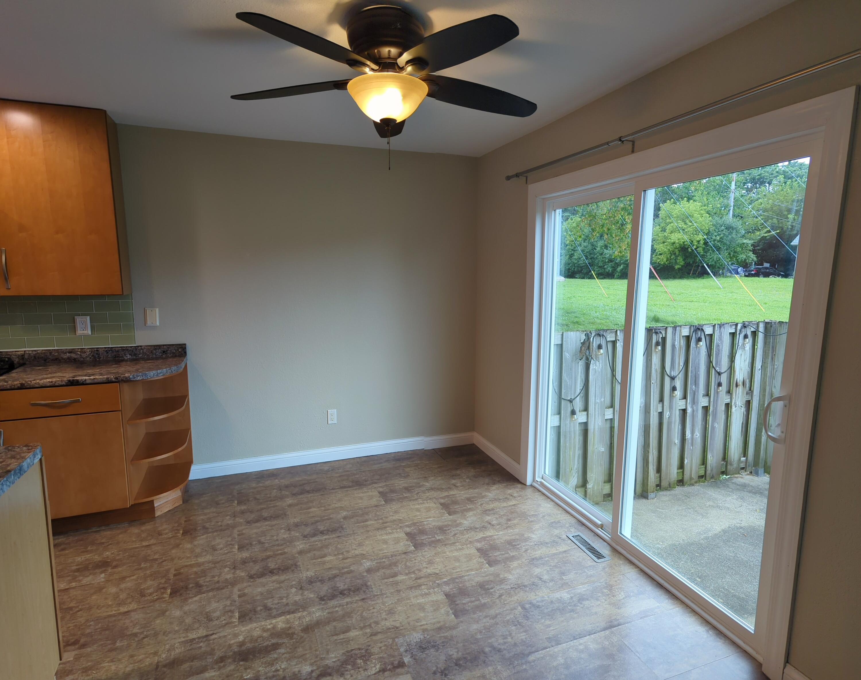 117-119 South 71st Street Milwaukee, WI 53214 - Photo 4 of 24 Unit 119 Dinette