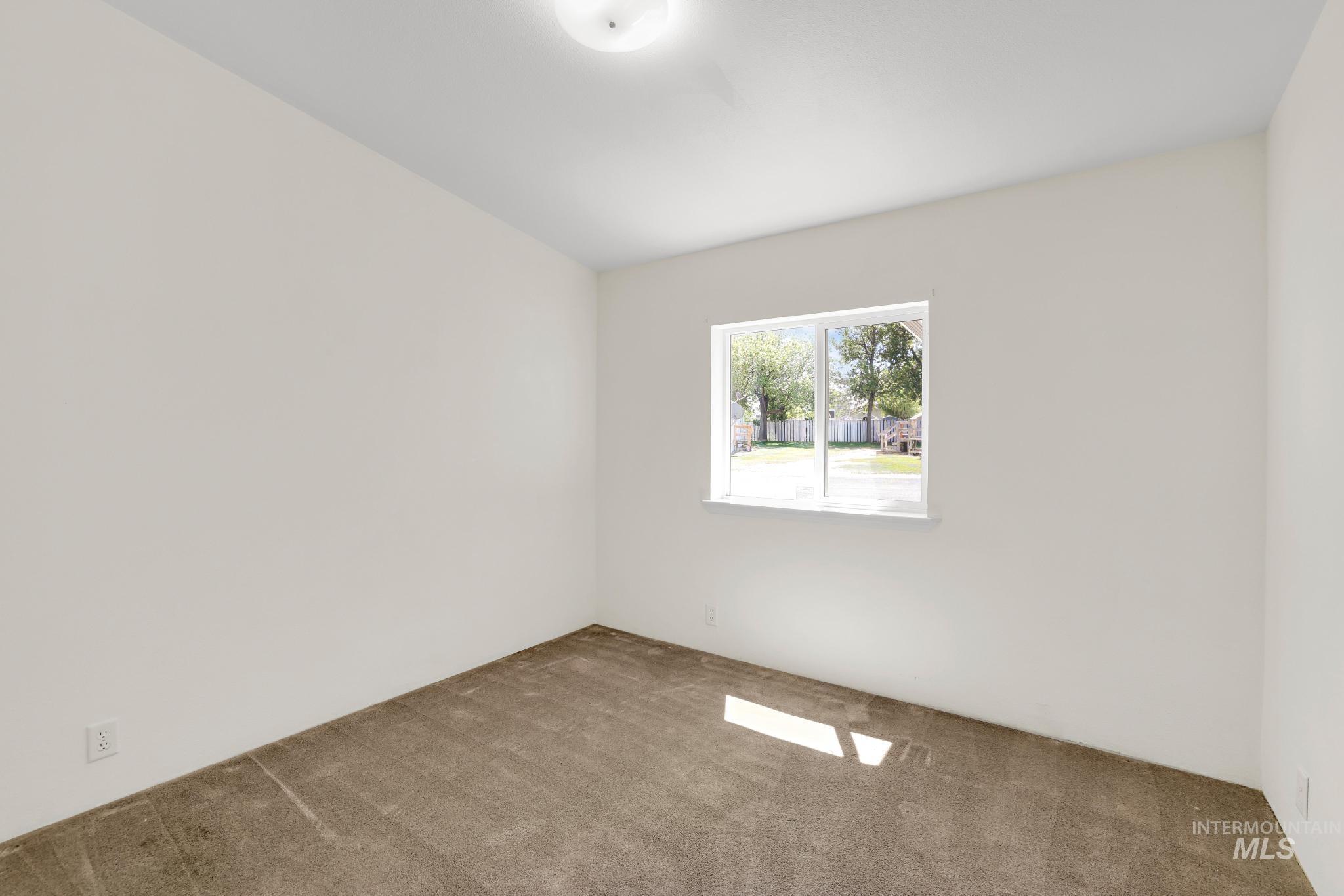 1625 Maple Street, Unit 40 Buhl, ID 83316 - Photo 12 of 17