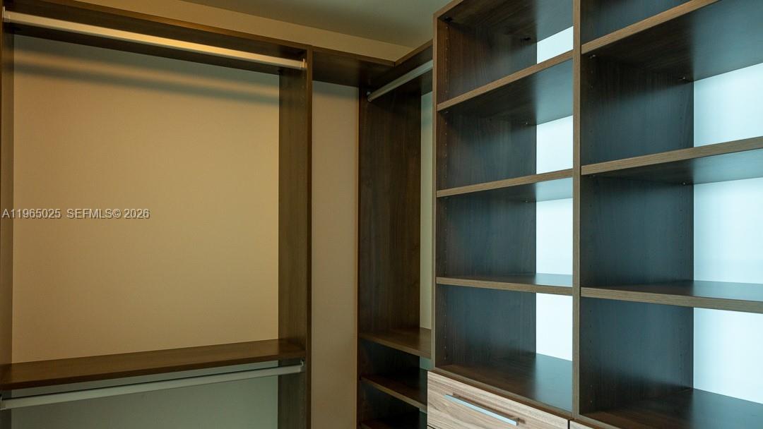 650 Northeast 32nd Street, Unit 2105 Miami, FL 33137 - Photo 14 of 61