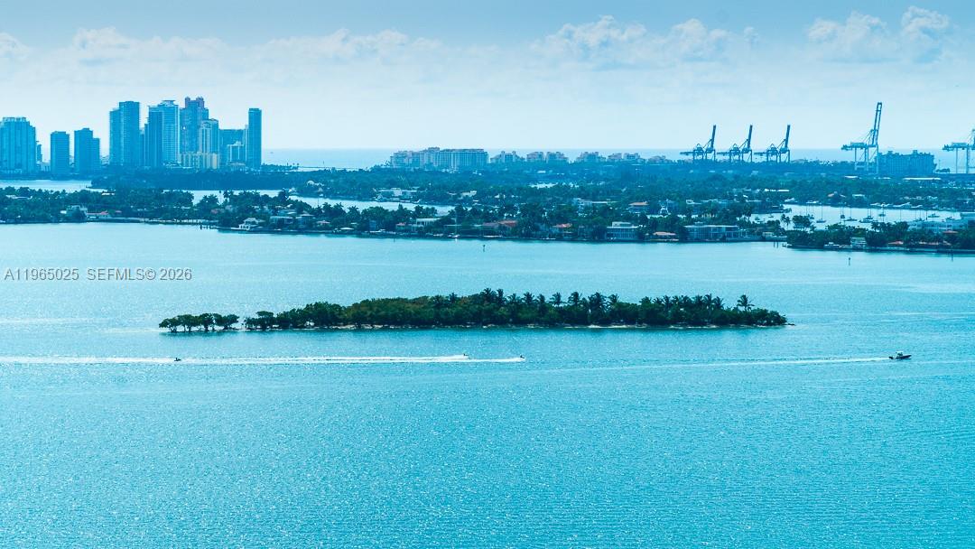 650 Northeast 32nd Street, Unit 2105 Miami, FL 33137 - Photo 23 of 61