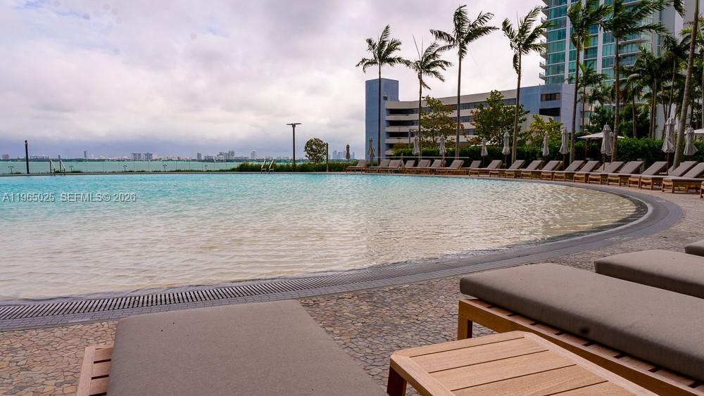 650 Northeast 32nd Street, Unit 2105 Miami, FL 33137 - Photo 29 of 61 a view of a terrace with skyline