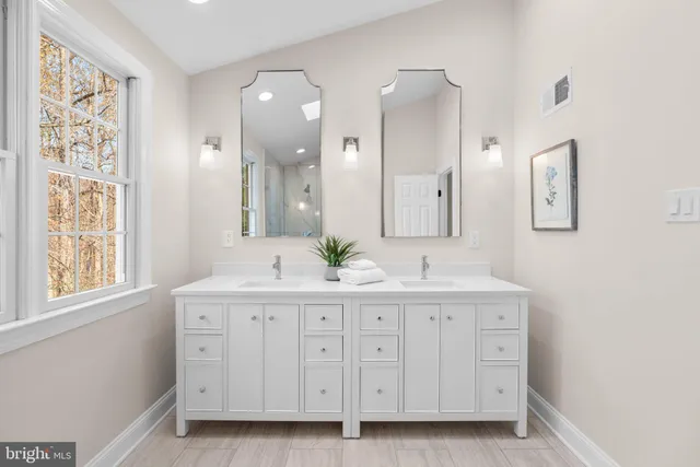 $745,000 | 10966 Shadow Lane, Columbia, MD 21044