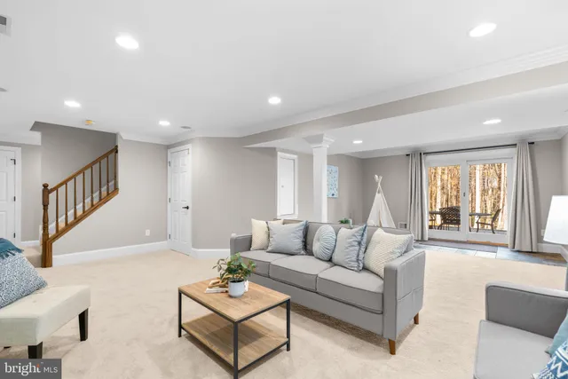 $745,000 | 10966 Shadow Lane, Columbia, MD 21044