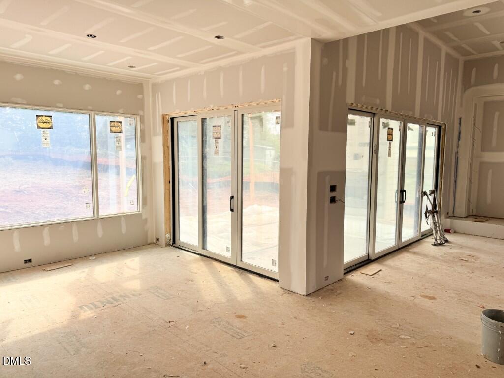 4112 Rockingham Street Raleigh, NC 27609 - Photo 9 of 67 IMG_1529 (Medium)