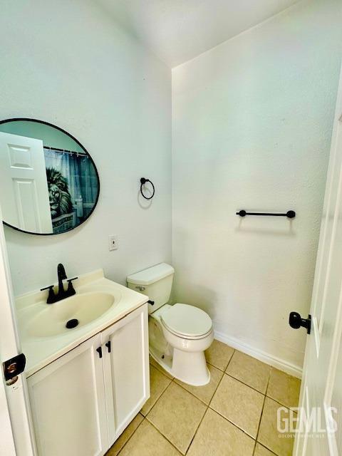 Undisclosed Address Bakersfield, CA 93308 - Photo 13 of 16 a bathroom with a sink and a mirror