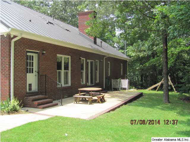 217 Primrose Path Sylacauga, AL 35150 - Photo 3 of 20