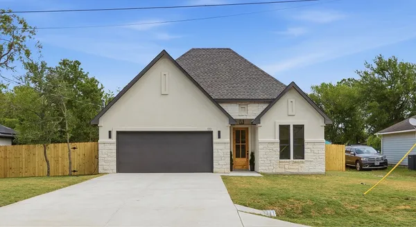 $419,000 | 122 West Pauwela Lane, Bastrop, TX 78602