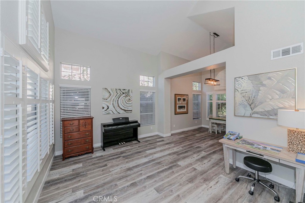 16396 High Bluff Court Riverside, CA 92503 - Photo 14 of 67