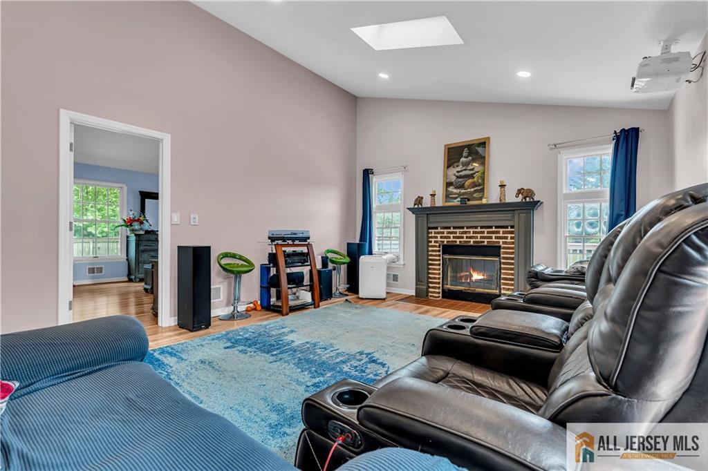 267 Friendship Road Cranbury, NJ 08512 - Photo 22 of 53