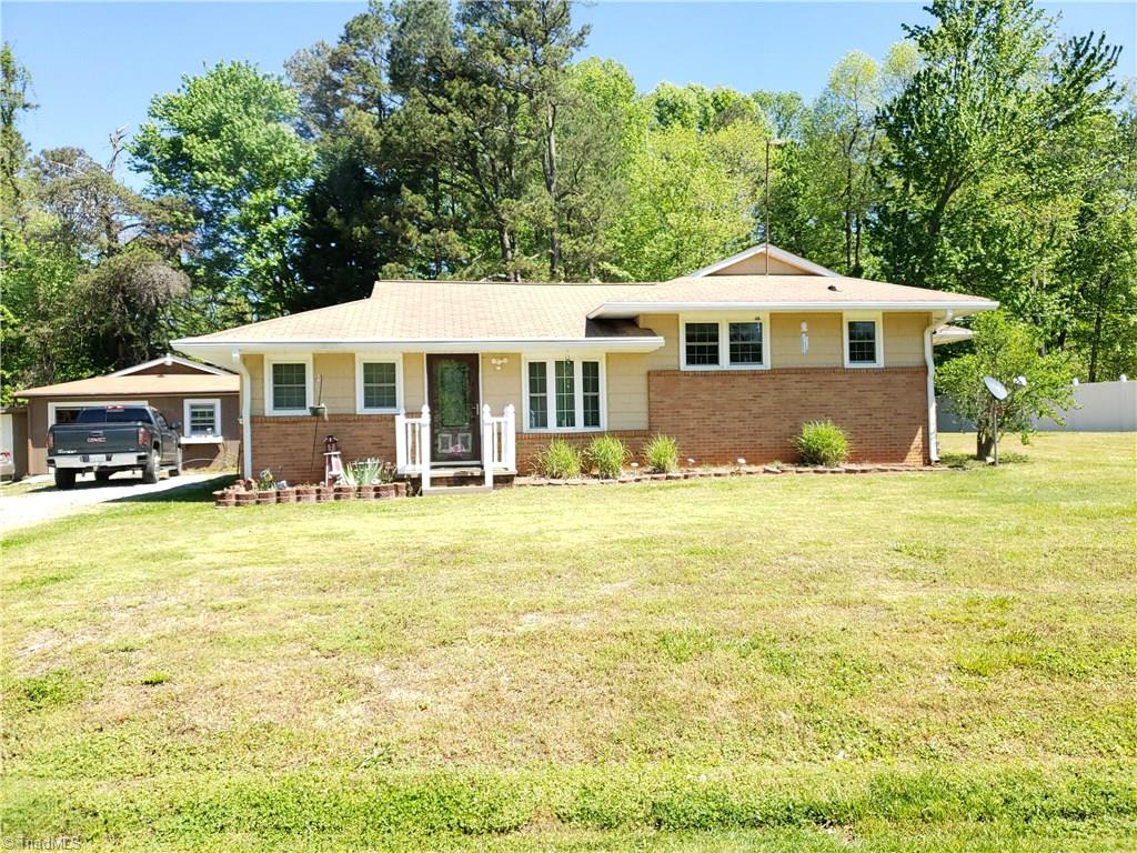 733 Dixie Club Road Winston-Salem, NC 27107 - Photo 1 of 19 Gallery Image 1