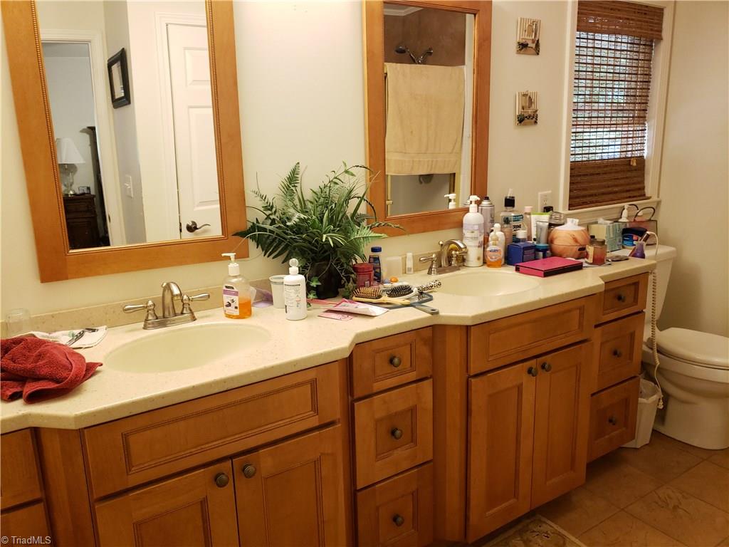 733 Dixie Club Road Winston-Salem, NC 27107 - Photo 10 of 19 Gallery Image 10