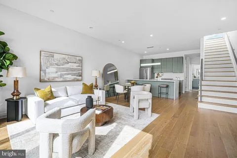 $829,000 | 1303 Spring Road Northwest, Unit 2, Washington, DC 20010