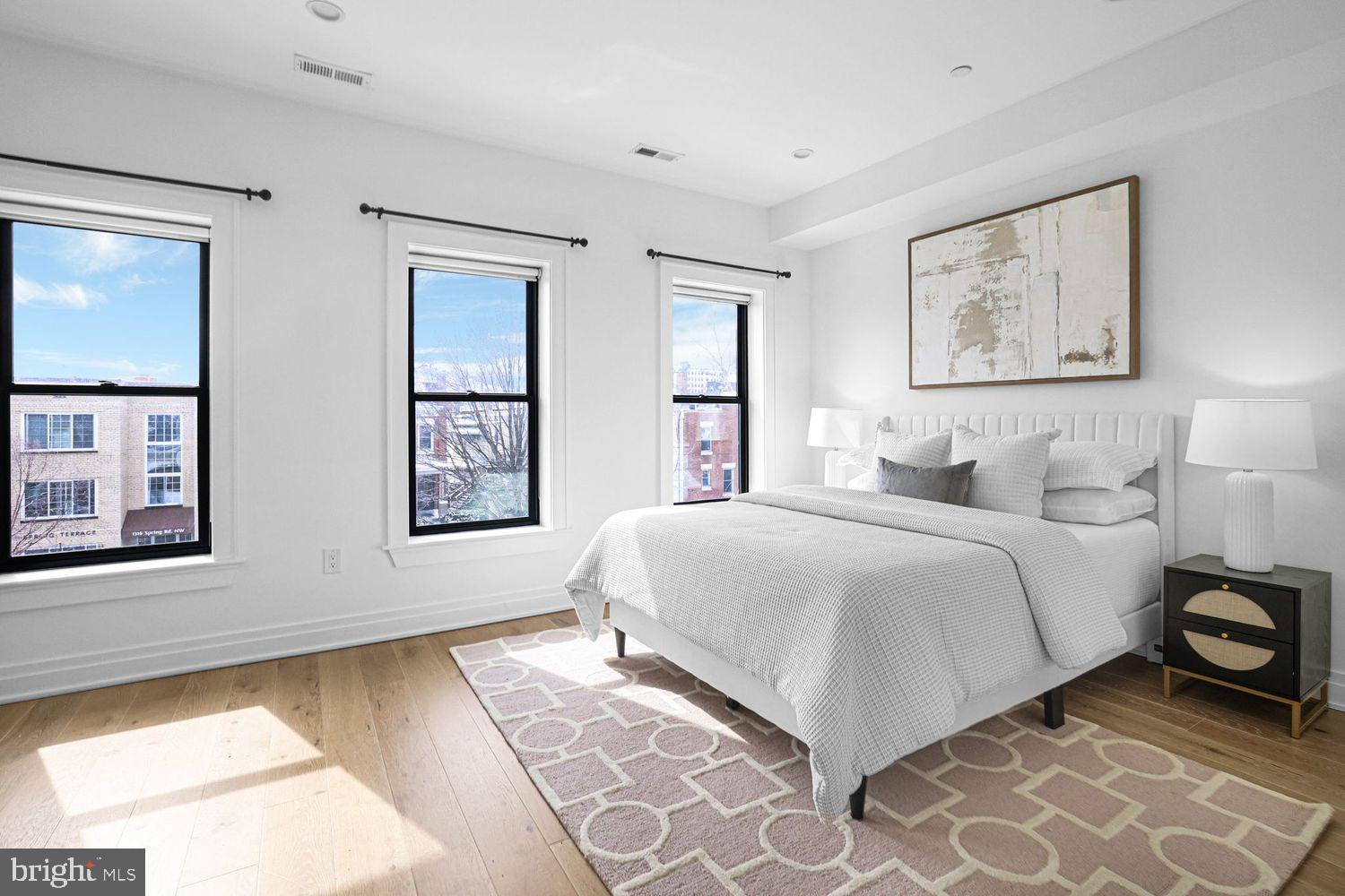 1303 Spring Road Northwest, Unit 2 Washington, DC 20010 - Photo 15 of 34