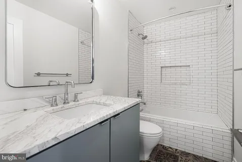 $829,000 | 1303 Spring Road Northwest, Unit 2, Washington, DC 20010