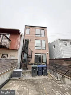 $829,000 | 1303 Spring Road Northwest, Unit 2, Washington, DC 20010