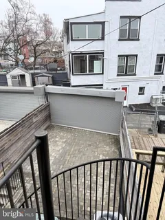 $829,000 | 1303 Spring Road Northwest, Unit 2, Washington, DC 20010