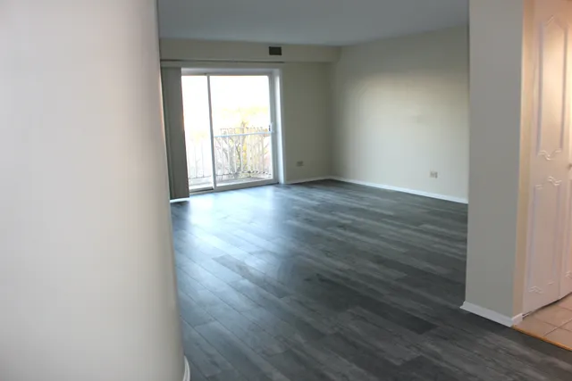 $1,595 | 4500 Beau Monde Drive, Unit 400, Lisle, IL 60532