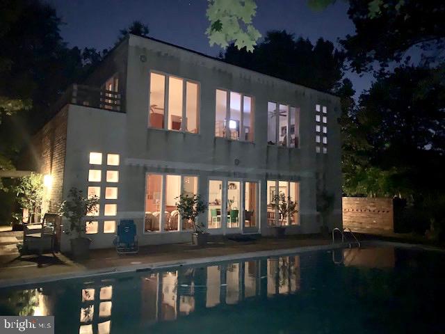 1201 Key Drive Alexandria, VA 22302 - Photo 2 of 82 Night Shot of the Guest House