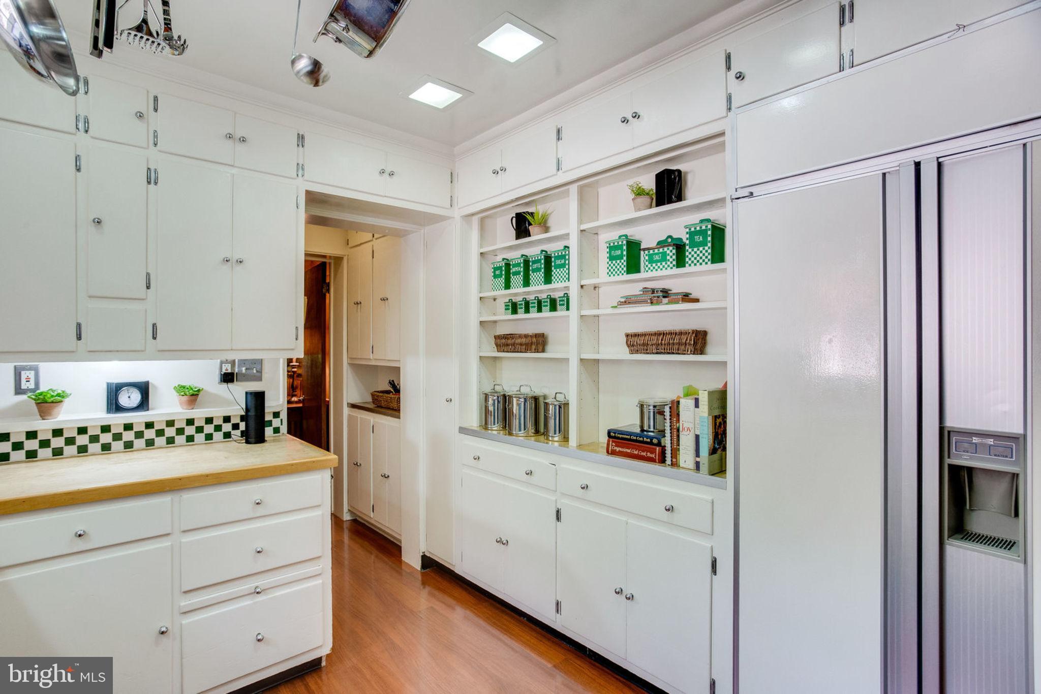 1201 Key Drive Alexandria, VA 22302 - Photo 24 of 82 Kitchen