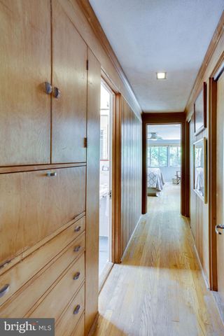 $2,400,000 | 1201 Key Drive, Alexandria, VA 22302