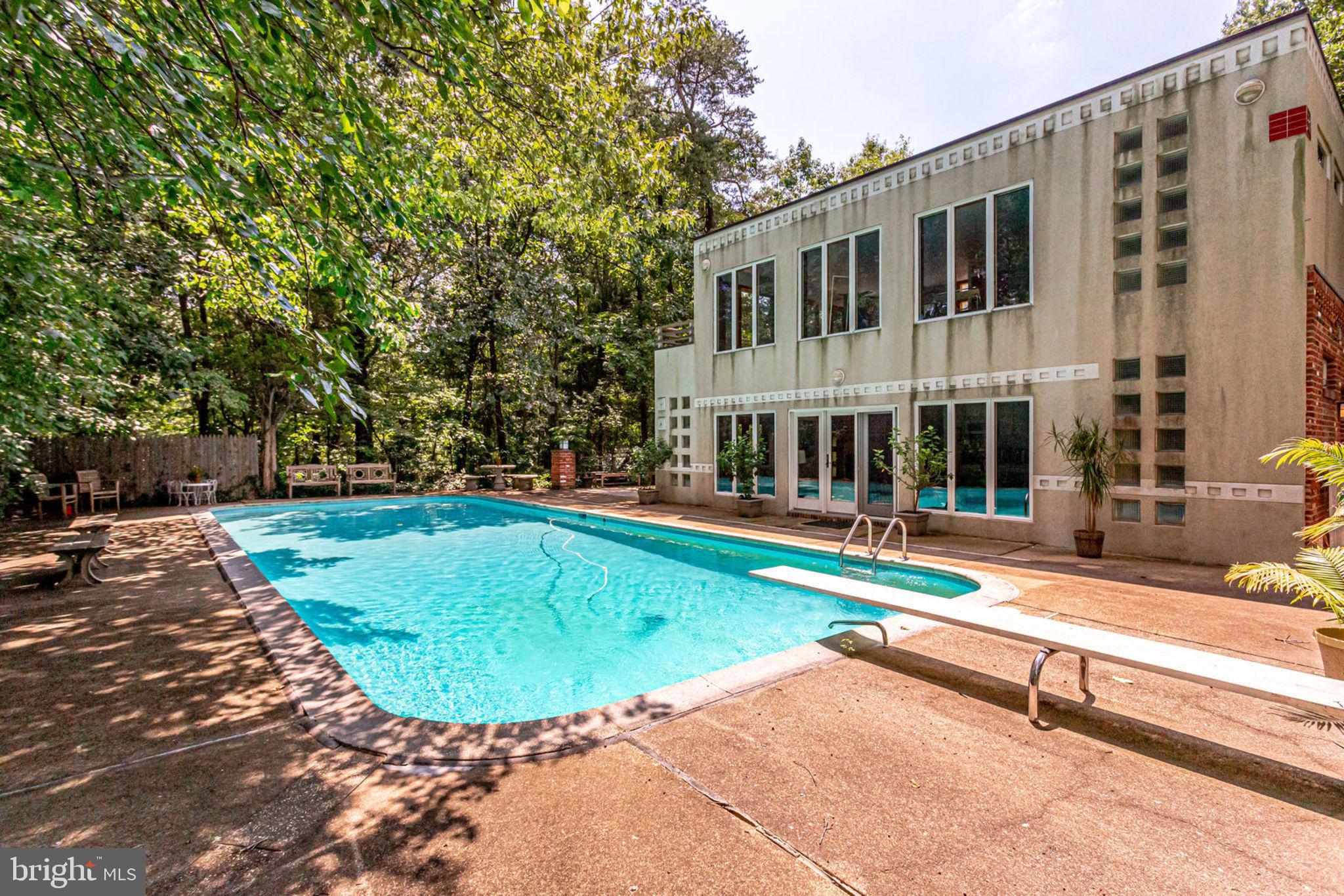 1201 Key Drive Alexandria, VA 22302 - Photo 75 of 82 Pool and Guest House