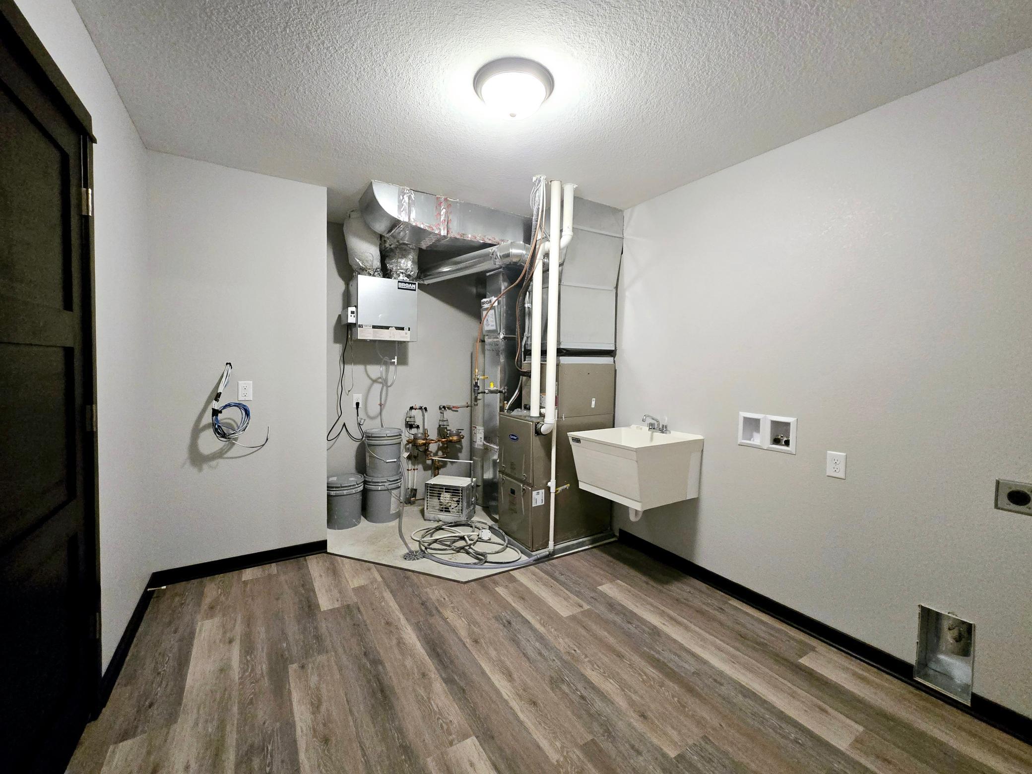 2025 Clark Street St. Peter, MN 56082 - Photo 11 of 23