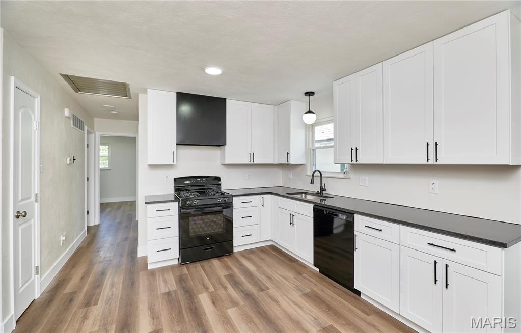761 Ruprecht Avenue St. Louis, MO 63125 - Photo 9 of 41