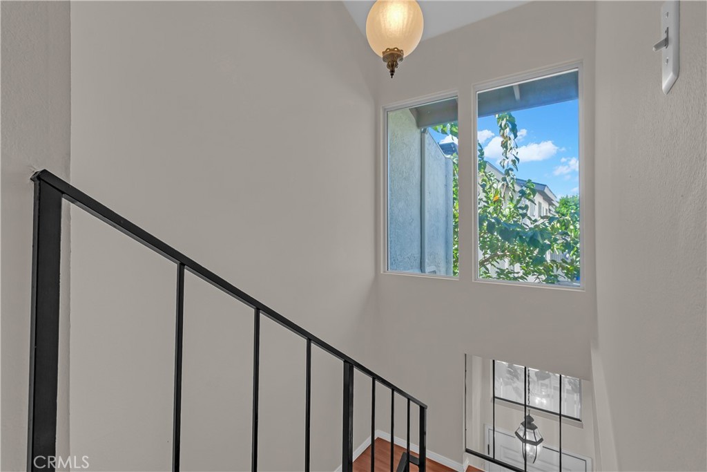 12334 Chandler Boulevard, Unit C Valley Village, CA 91607 - Photo 16 of 30 a view of a balcony