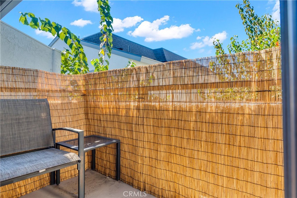 12334 Chandler Boulevard, Unit C Valley Village, CA 91607 - Photo 26 of 30 a bathroom with a sink
