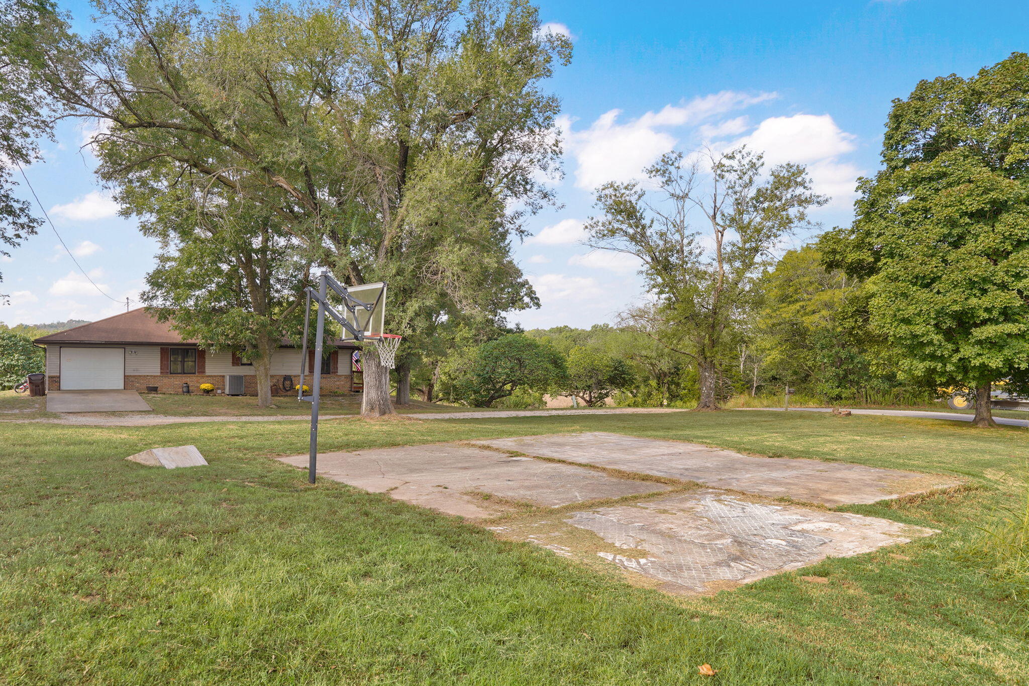 5128 South 65th Road Aldrich, MO 65601 - Photo 19 of 50 5128 S 65th Rd-23