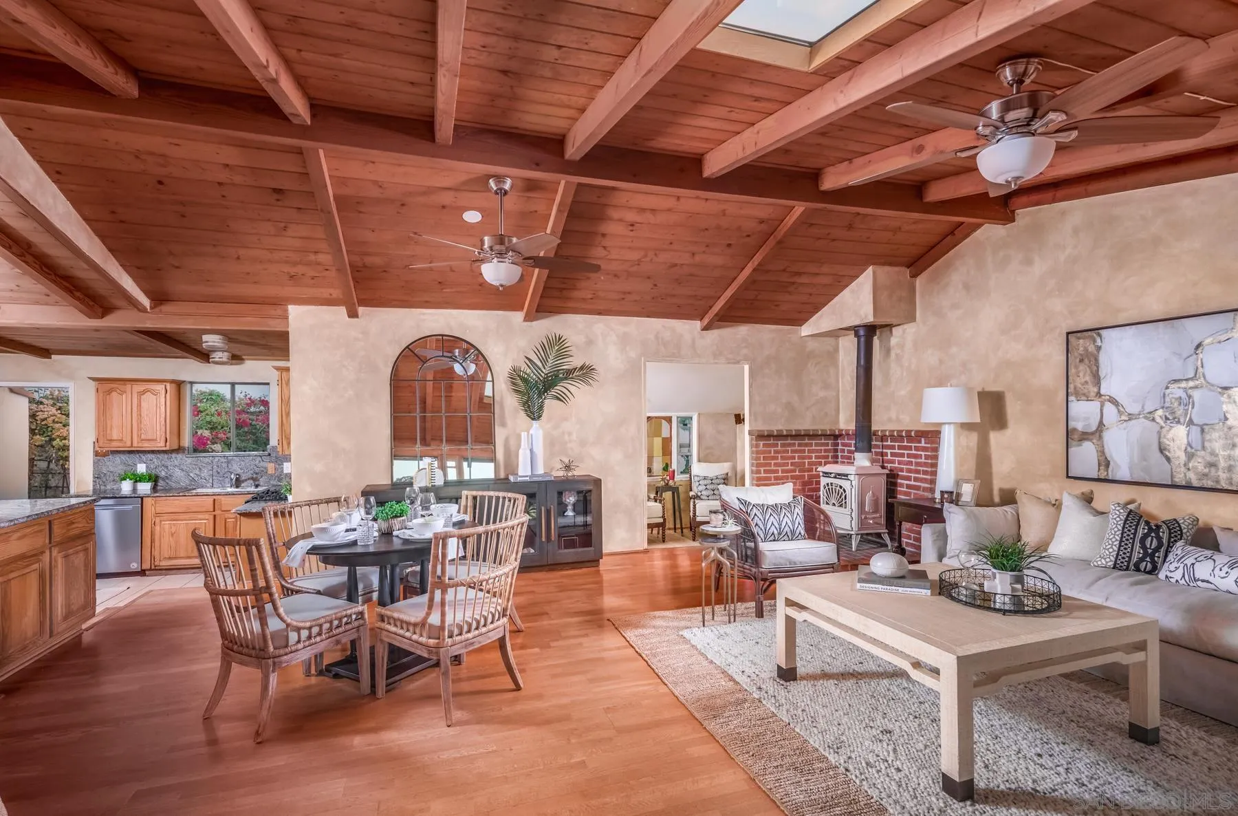 110 8th Street Del Mar, CA 92014 - Photo 11 of 24