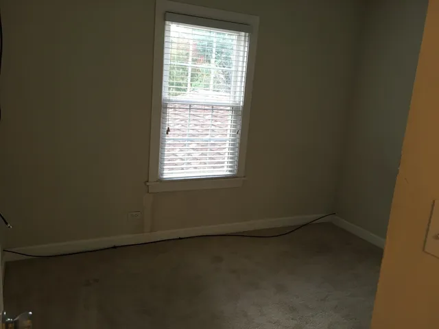 $2,400 | 1722 Ranchview Drive, Naperville, IL 60565