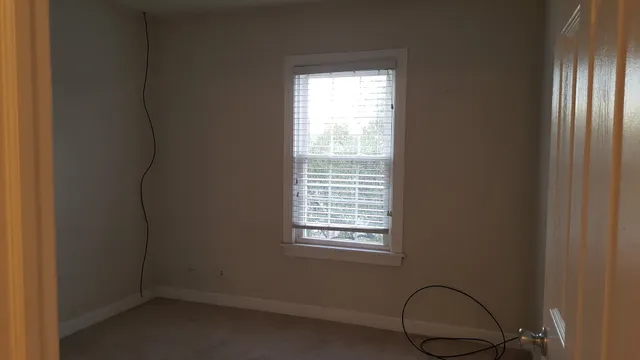 $2,400 | 1722 Ranchview Drive, Naperville, IL 60565