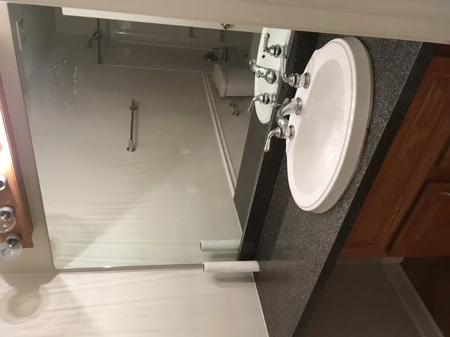 $2,400 | 1722 Ranchview Drive, Naperville, IL 60565